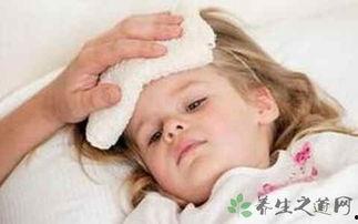 小孩吃瓜发烧,家长需警惕儿童饮食安全